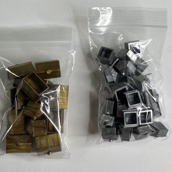 Monopoly Championship Edition Family Game With Trophy 2009 Hasbro - Picture 7 of 15